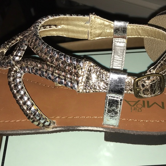 MIA GIRL ❤️ SPARKLING BLING BLING😱👡😱. CUTIES 👣 - Picture 2 of 6